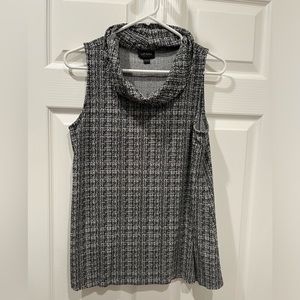 J. Jill Top in Excellent condition, from the WearEver Collection.